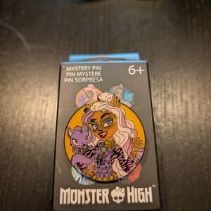Monster High Mystery Pin
